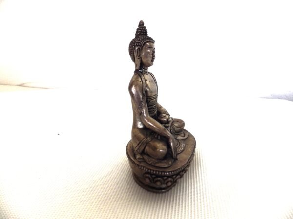 Siddharta Gautama, ou le Bouddha Shakyamuni (prise à la terre) - Bronze argenté - Népal – Image 4